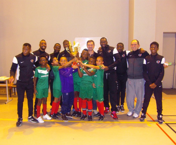 Vainqueur 2014 du tournoi en salle U10-U11 à Pierre Machon - Pierrefitte sur seine